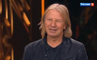 'Привет, Андрей!' 26.09.2026: Виктор Дробыш